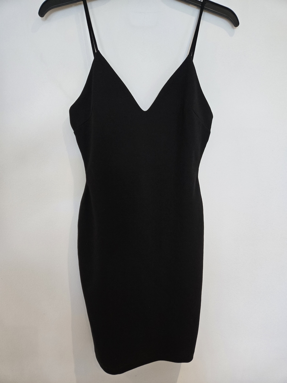 Love Culture Black Mini Slip Dress with V-Neck Spaghetti Straps